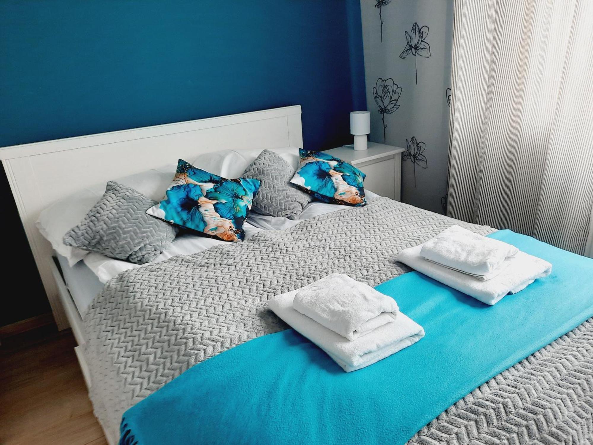 Z Podziemnym Parkingiem Ulica Wroclawska Apartament